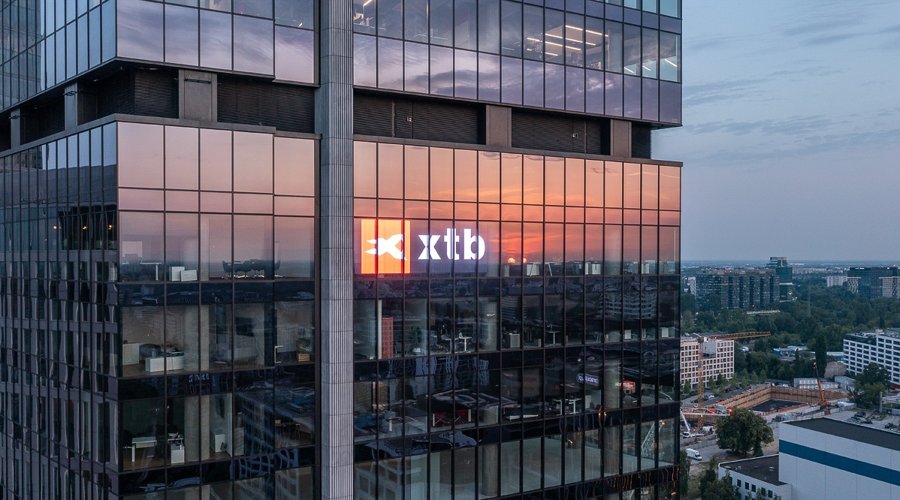 XTB Wins Approval to Manage Client Portfolios and Starts Selling Crypto in Spain